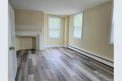 559 State Route 32 #Apt 4, Highland Mills, NY 10930 - Photo 2