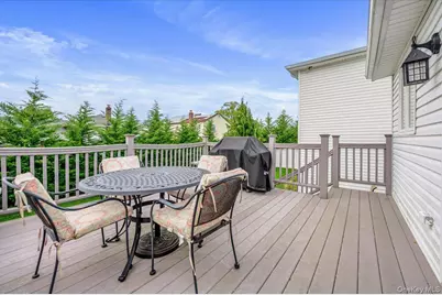 2119 Oliver Way, Merrick, NY 11566 - Photo 26