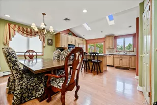 2119 Oliver Way, Merrick, NY 11566 - Photo 4
