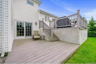 2119 Oliver Way, Merrick, NY 11566 - Photo 28