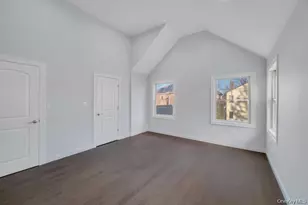141 Emerson Ave, Floral Park, NY 11001 - Photo 22