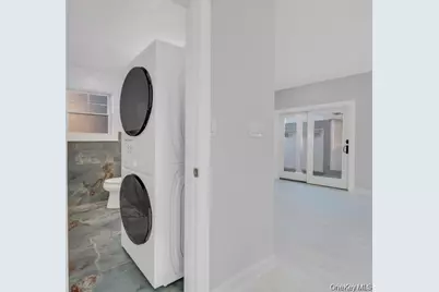 141 Emerson Avenue, Floral Park, NY 11001 - Photo 18