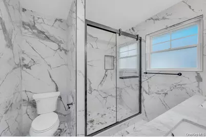 141 Emerson Avenue, Floral Park, NY 11001 - Photo 24