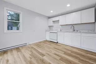 26 Edgewood Pl, South Fallsburg, NY 12779 - Photo 8