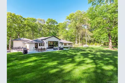 20 The Hollows S, Muttontown, NY 11732 - Photo 32