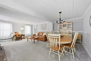 727 Main St, Center Moriches, NY 11934 - Photo 10