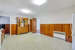 62 Squires Ave, East Quogue, NY 11942 - Photo 12