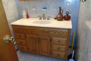 1431 Lombardy Blvd, Bay Shore, NY 11706 - Photo 6