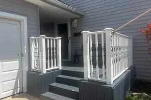 101 Buena Vista Blvd, Lindenhurst, NY 11757 - Photo 6