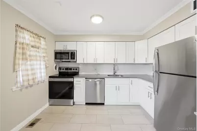 21 Weathervane Drive #16, Washingtonville, NY 10992 - Photo 12