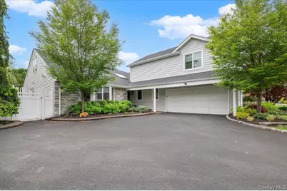 83 Joyce Lane, Woodbury, NY 11797 - Photo 2