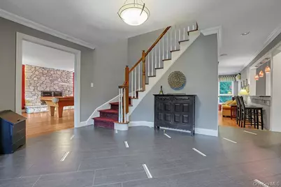 27 Rochelle Drive, New City, NY 10956 - Photo 14
