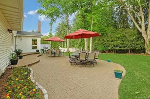 27 Rochelle Dr, New City, NY 10956 - Photo 6