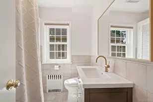 11 Winthrop Ave, Larchmont, NY 10538 - Photo 24