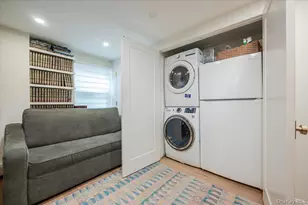 448 Westminster Rd, Cedarhurst, NY 11516 - Photo 20
