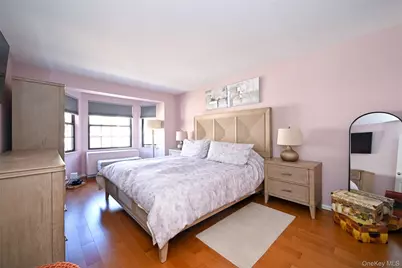 71-21 163rd Street #3202, Fresh Meadows, NY 11365 - Photo 14