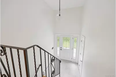 2853 Hedwig Drive, Yorktown Heights, NY 10598 - Photo 4