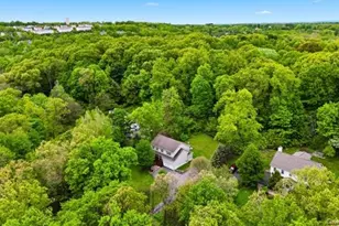 29 Hickory Hill Rd, Newburgh, NY 12550 - Photo 2