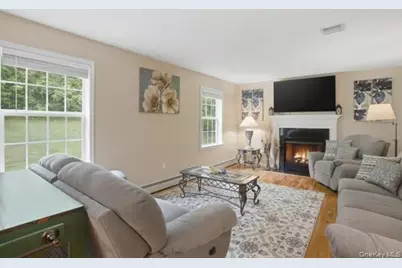29 Hickory Hill Road, Newburgh, NY 12550 - Photo 12