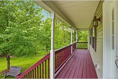 29 Hickory Hill Road, Newburgh, NY 12550 - Photo 6