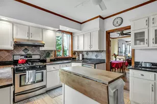 89-19 69th Ave, Forest Hills, NY 11375 - Photo 8