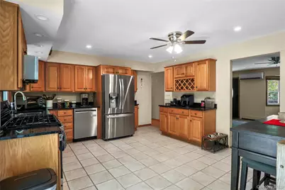 11 Oakwood Drive, Wading River, NY 11792 - Photo 6