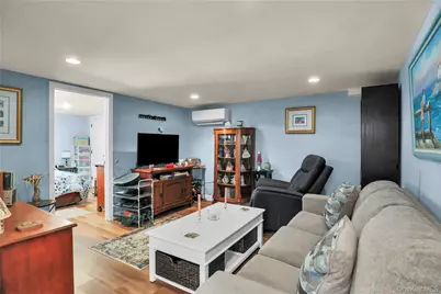 11 Oakwood Drive, Wading River, NY 11792 - Photo 20
