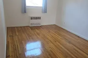 147-31 Barclay Ave, Flushing, NY 11354 - Photo 4