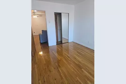 147-31 Barclay Avenue, Flushing, NY 11354 - Photo 2