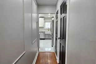 2082 Pitman Ave, Bronx, NY 10466 - Photo 10