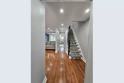 2082 Pitman Avenue, Bronx, NY 10466 - Photo 6