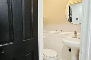2082 Pitman Ave, Bronx, NY 10466 - Photo 24