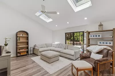 39 Marlin Lane, Port Washington, NY 11050 - Photo 10