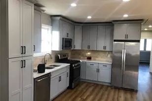 281 Dogwood Ave, West Hempstead, NY 11552 - Photo 4