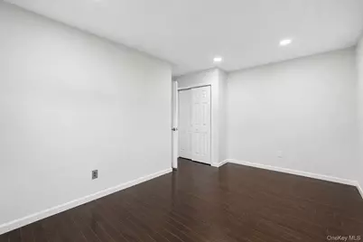 1413 Peters Boulevard, Bay Shore, NY 11706 - Photo 22