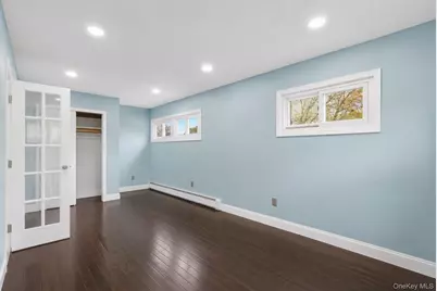 1413 Peters Boulevard, Bay Shore, NY 11706 - Photo 18