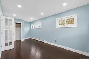 1413 Peters Blvd, Bay Shore, NY 11706 - Photo 18