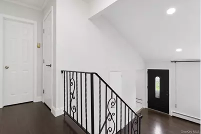 1413 Peters Boulevard, Bay Shore, NY 11706 - Photo 22