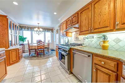 32 Dressler Road, Greenlawn, NY 11740 - Photo 14