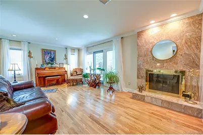32 Dressler Road, Greenlawn, NY 11740 - Photo 22