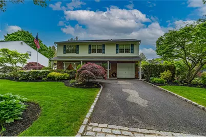 32 Dressler Road, Greenlawn, NY 11740 - Photo 2