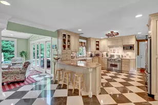 5 Merlin Ln, East Setauket, NY 11733 - Photo 16