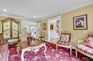 5 Merlin Ln, East Setauket, NY 11733 - Photo 8