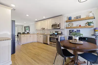 15 Franklin Place #15, Oceanside, NY 11572 - Photo 6