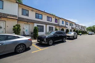 15 Franklin Pl, Oceanside, NY 11572 - Photo 24