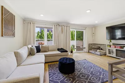 15 Franklin Place #15, Oceanside, NY 11572 - Photo 10