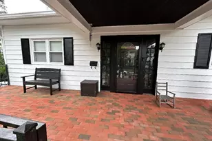 324 Hayward Ave, Fleetwood, NY 10552 - Photo 2