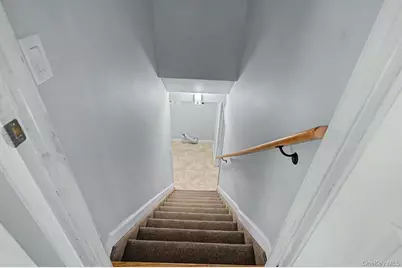 710 Broadway Avenue, Brentwood, NY 11717 - Photo 12