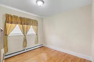 710 Broadway Ave, Brentwood, NY 11717 - Photo 10