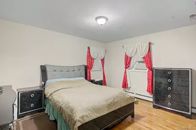 710 Broadway Avenue, Brentwood, NY 11717 - Photo 8